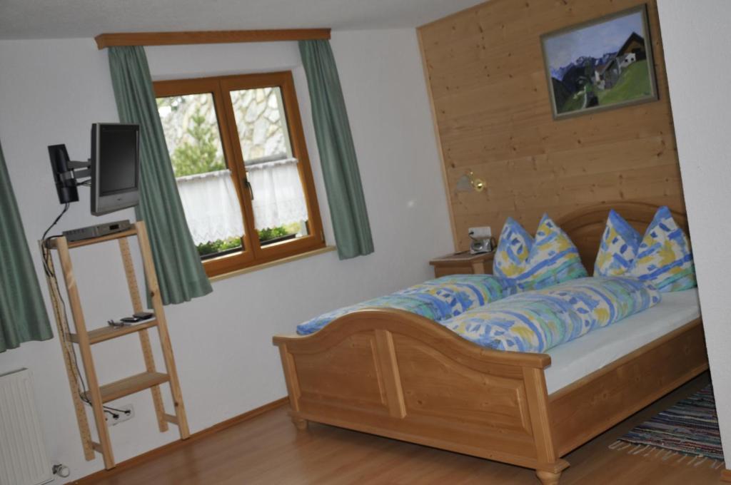 Alpengasthof Eppensteiner Hotel Navis Room photo