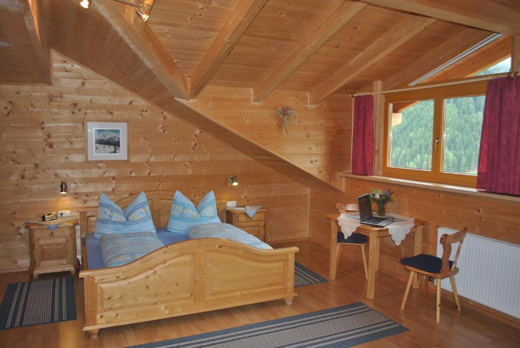 Alpengasthof Eppensteiner Hotel Navis Room photo